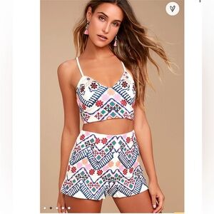 Lulu’s Embroidered Matching Set Women’s Medium (Top) and Large (Shorts) White